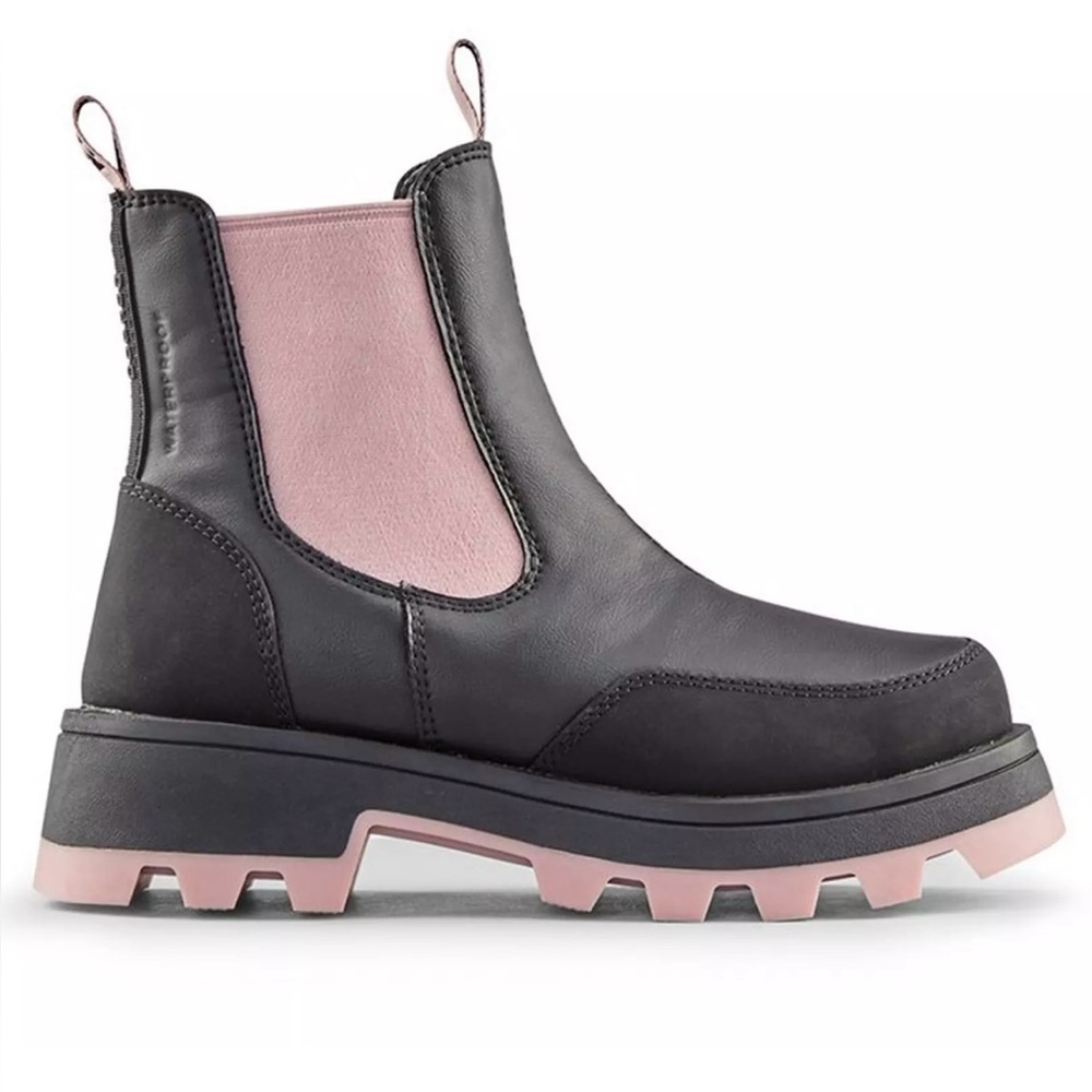 Cougar Black and Pink Ankle Boots